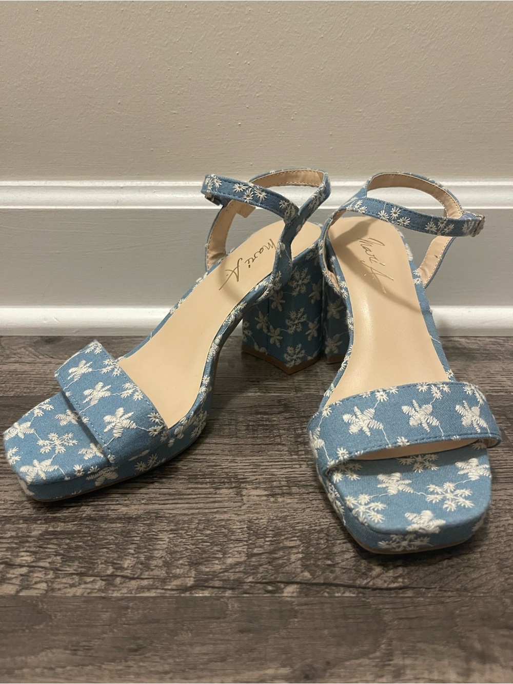 Blue Floral Block Heel Sandals - Mari A.